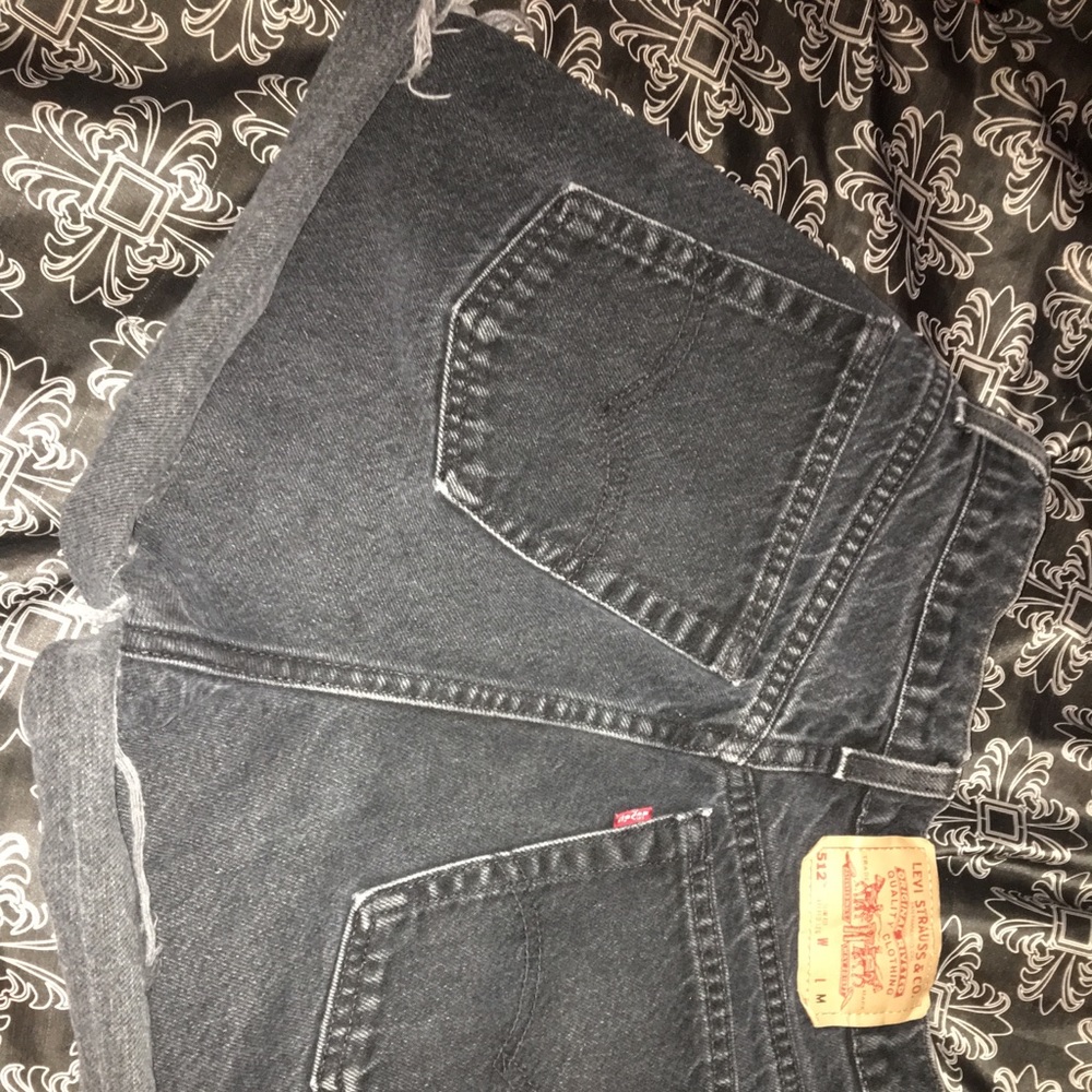 High waisted Levi shorts